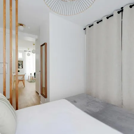 Bright 1br-2p - Parc De La Appartamento *